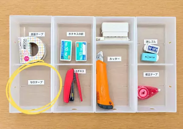 100均の“ななめペンスタンド”をリビングに設置　ぐちゃぐちゃ文房具収納のコツ【3選】