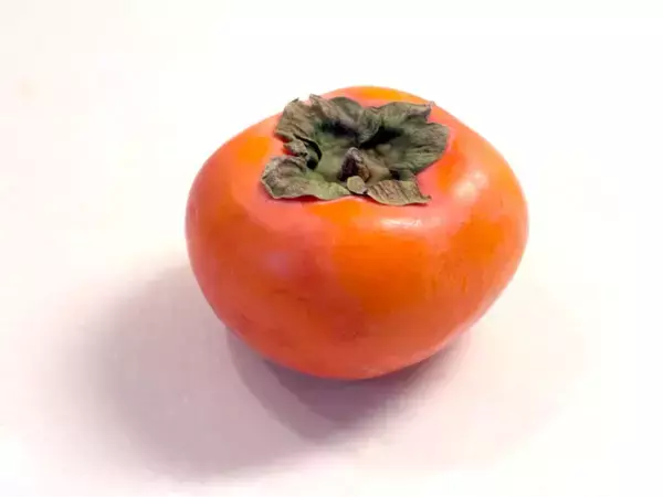 皮をむいた柿に『適量』かけて　一手間で「贅沢な味わいに」「おもてなしにも」