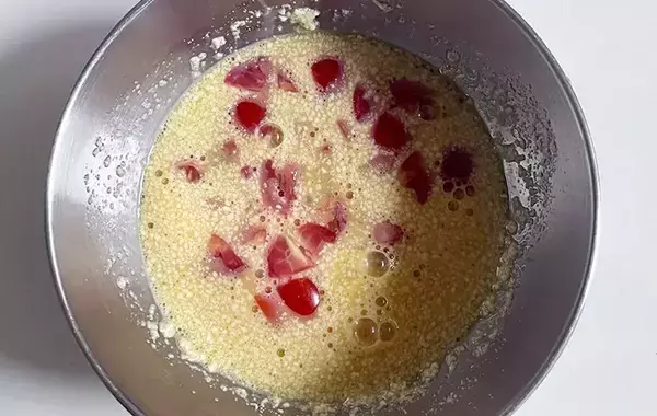 玉子焼きに『5個』入れてみて！　ほどよい酸味が出て「夫に好評」「断面もあざやか」