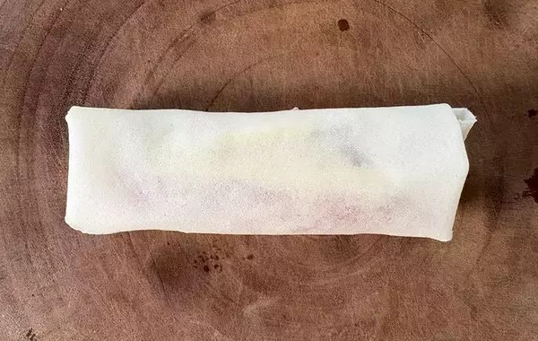 細切りのサツマイモを巻いてみて　春巻きのレシピに「あっという間に食べた」