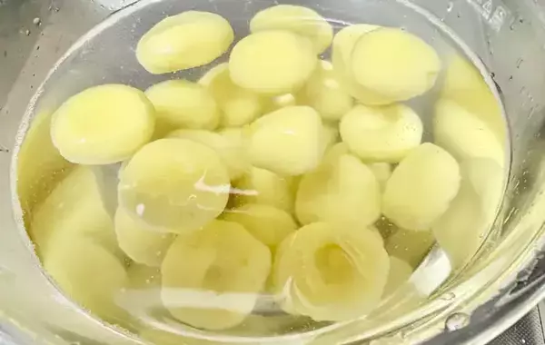 サツマイモに『100g』混ぜて…簡単おやつに7歳息子が大喜び「モチモチでおいしい！」