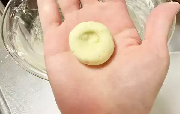サツマイモに『100g』混ぜて…簡単おやつに7歳息子が大喜び「モチモチでおいしい！」