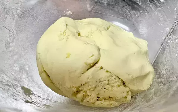 サツマイモに『100g』混ぜて…簡単おやつに7歳息子が大喜び「モチモチでおいしい！」