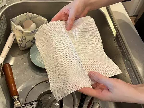 キッチンのスポンジ、もういらないかも　298円の『キッチンダスター』が優秀すぎた！