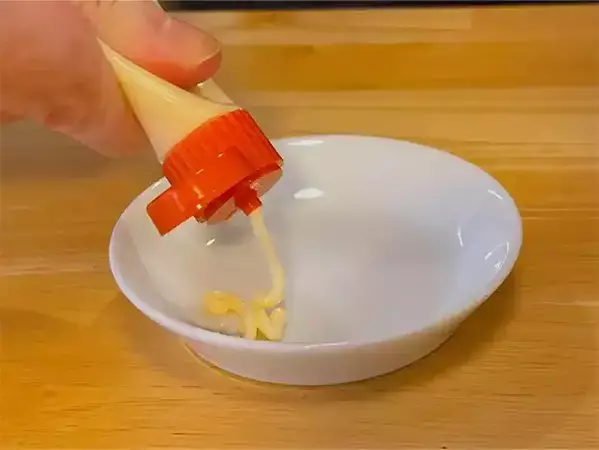 マヨネーズを『大さじ1杯』使って！　アメリカで定番のドレッシングを作る方法