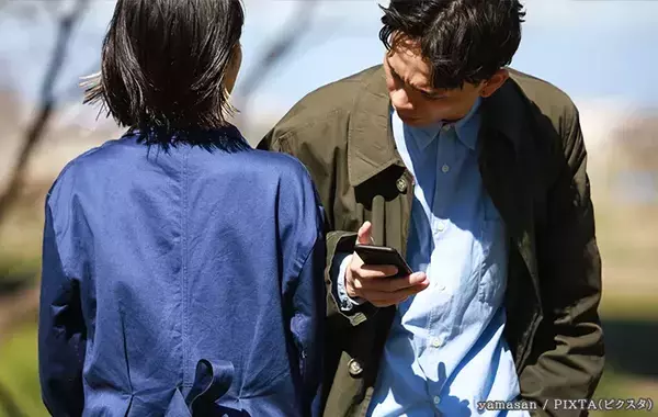 危険な歩きスマホ、罰則はないって本当？　弁護士に聞いた結果にゾッとする