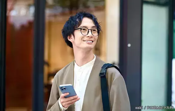 危険な歩きスマホ、罰則はないって本当？　弁護士に聞いた結果にゾッとする