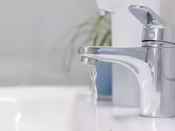 家の蛇口、何年使ってる？　「水が出ない」以外で業者を呼ぶべきポイント3選
