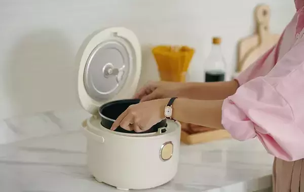 炊飯器を使ったら掃除すべき『4か所』　長持ちさせるためのお手入れのポイントは