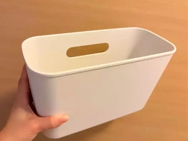 洗面所の『ゴミ箱』は床に置く？浮かせる？　無印グッズを活用した正解がこちら