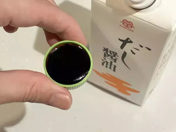 ペットボトルのキャップで『大さじ1杯』が量れる！　キッチンで便利な再利用ワザ【2選】