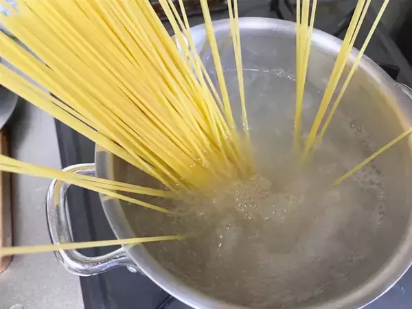 おいしいパスタのゆで方！　意外と簡単な「5ステップ」を日本パスタ協会に聞いた