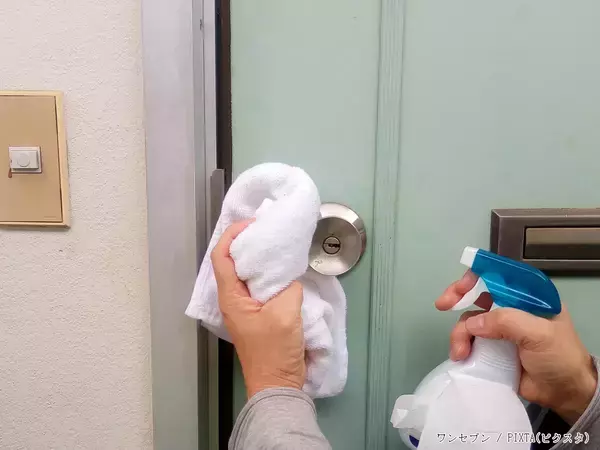 拭く前に『30秒』待って！　ついやりがちな「アルコール除菌スプレー」のNG行動とは