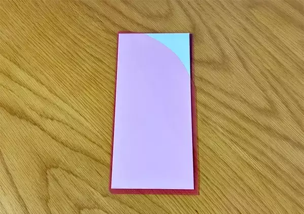 余ってるクリアファイルは『長方形』にカットが正解　完成した「専用アイテム」が外出時に役立つ