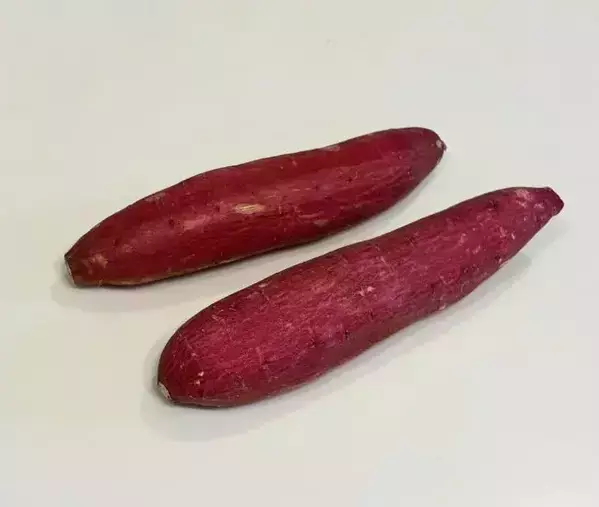 焼く前の『サツマイモ』に一工夫！　ねっとり食感で「やってよかった」