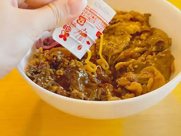 生卵がなくても大丈夫！『1プッシュ』でいつでも「卵かけご飯」が食べられる
