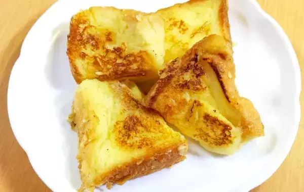 【休日の朝食】フレンチトーストが家族に好評　牛乳の代わりに入れたのは？