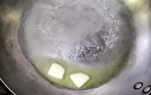 【休日の朝食】フレンチトーストが家族に好評　牛乳の代わりに入れたのは？