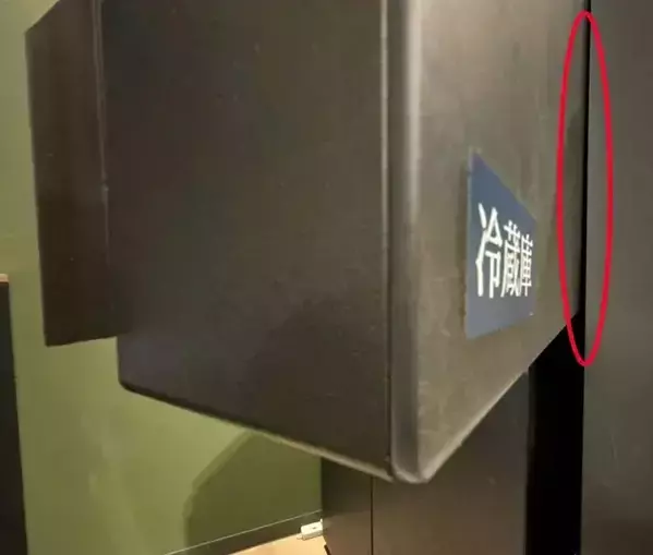 ぶつかり防止テープを『冷蔵庫の横』に貼ったら？“家電と部屋”を守る一工夫が2分でできる