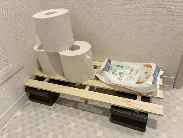 100均『ミニブロック』をトイレに置くと快適！　利便性が一気に変わる『10秒収納術』