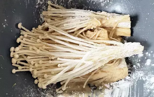 エノキのから揚げが大好評　『大さじ3杯』の味つけで「もっと食べたい！」
