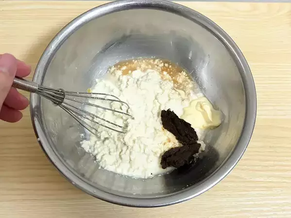豆腐1丁に『小さじ1杯』混ぜてみて！　もったり食感のソースに「そのままでもおいしい！」
