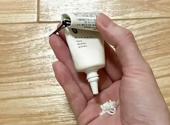 眠っているヘアピンは『髪の毛以外』に使う！　日常の悩みを解消するテク