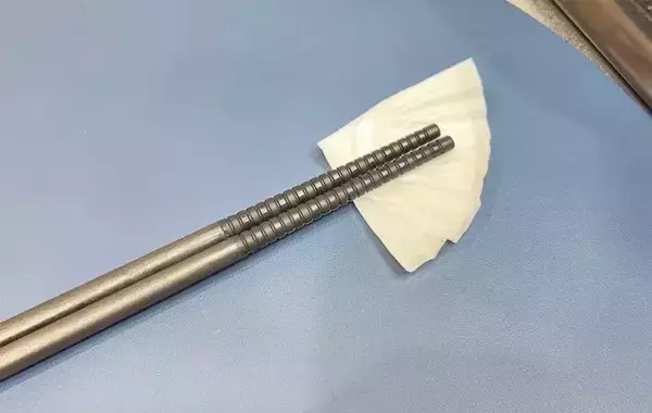 アルミカップの『白い紙』はキッチンに常備して！　洗い物を減らせる活用テク