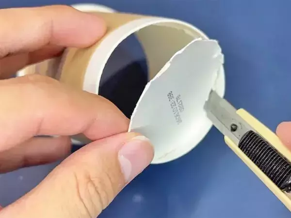 底をくり抜いた『紙コップ』に風船をかぶせて…　できたモノに「安心して楽しめる！」【簡単おもちゃ】