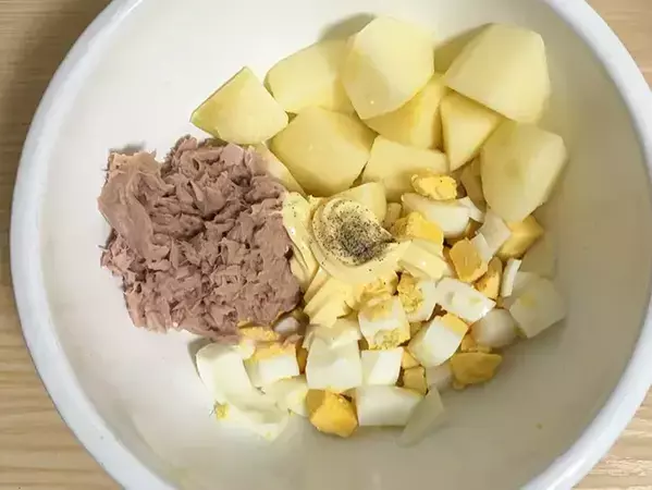 ツナマヨに『2分の1個』混ぜてみて　シャキシャキ食感とやさしい甘みプラスで「いつもと違う！」