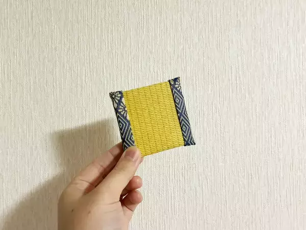 100均の『ミニ畳』でトイレが上品な雰囲気に！　和を楽しめる活用法に「ガラリと変わった」【4選】