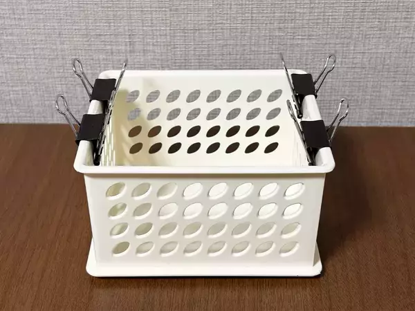 マスキングテープは『割り箸』に通すのがオススメ！　1分で完成した「見せる収納」とは