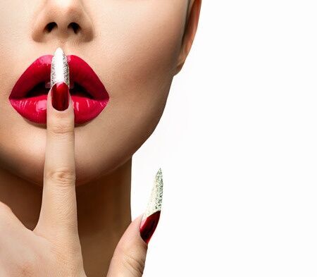 33220306 - fashion model girl face. beautiful sexy lips. nail art