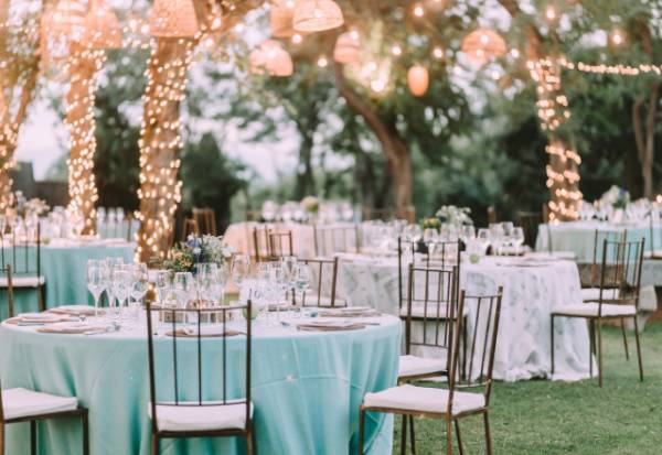 『こんな披露宴頼んでない！』“ミス”が目立つプランナー…⇒当日も【トラブル連発】で結婚式が台無しに！？