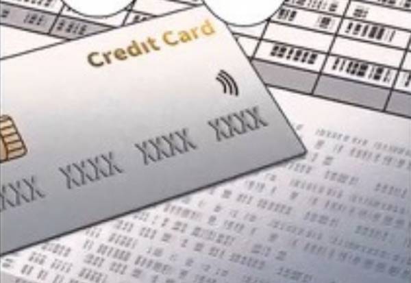 「また新しいの買ったの？」夫が趣味の道具を次々に新調していた…一年後⇒妻「はぁ！？リボ！？」多額の“ツケ”が回ってきて！？【漫画】