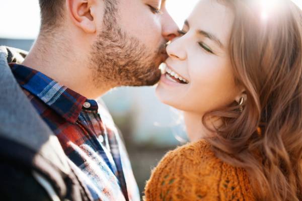 「可愛いなぁ…」男が好きな人によく使うフレーズ3選