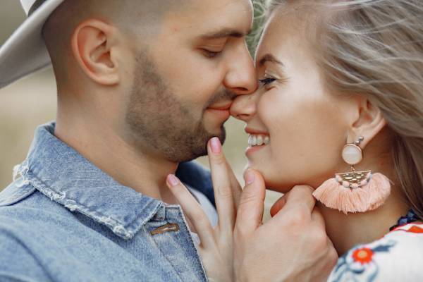 本命にしかしない！！男性が【本気の女性】にだけ見せる行動