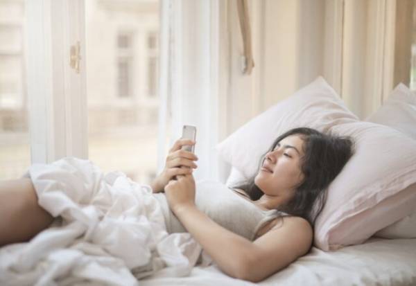 か、可愛すぎる…。彼の心を掴む【おやすみLINE】って？