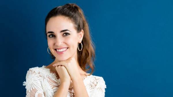 最強すぎるでしょ…。男性がメロメロになる女性の特徴4選