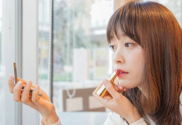 効果は絶大！！男性がヌマる女性の”無意識”仕草