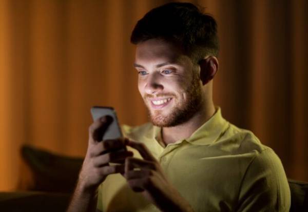 男はやるよな～（笑）男性が本命の人へ送るメッセージ