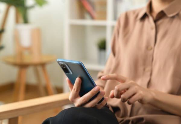 つい、即レスしちゃう？！男性と【LINE】で仲よくなる方法