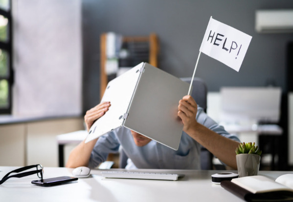 その内容、アウトです…男性がダルいと感じるメッセージ