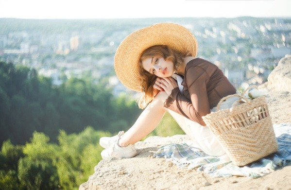 男が思う！【サバサバ女子】と【おっとり女子】の魅力とは？