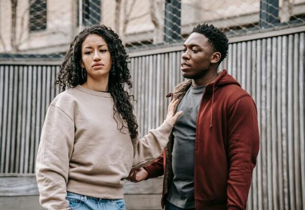 え、なんでそんなこと言うの…？男性が「喜ばない表現」