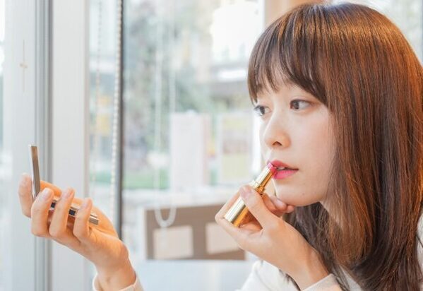 最強すぎるわ…。モテる女性の【マル秘テクニック】