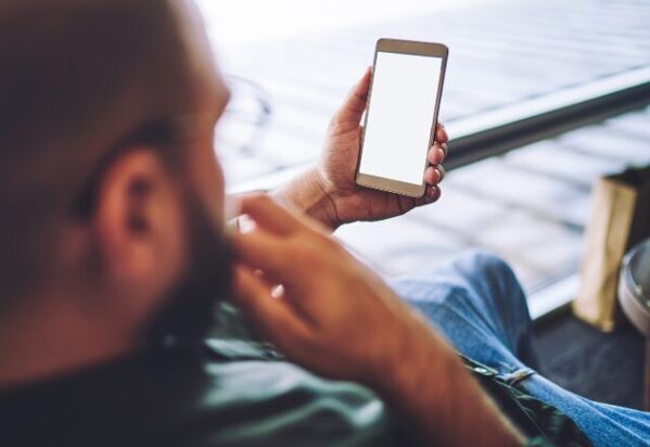 これが男のホンネ。本命のLINEを無視する【本当のワケ】