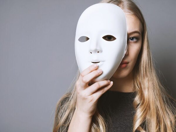 男は絶対好き！男がもれなくヌマる「雰囲気美人」とは