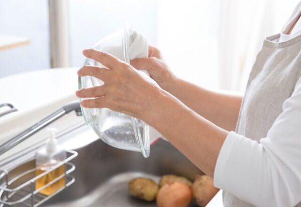 「味が全然ダメ！」嫁の手料理を大声で罵る義母。しかし⇒「母さん…」“夫の言葉”で事態が一変！？