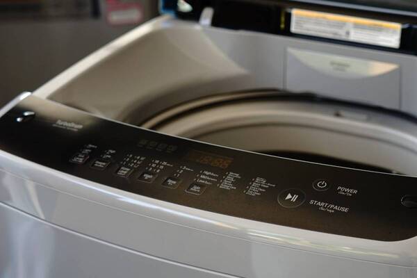 洗濯直前…ポロッと落ちた“レシート”で夫が浮気バレ？！頑なに認めない夫だったが…⇒冷静な妻の問いかけに「うっ…それは…」